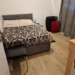 London Vauxall Room