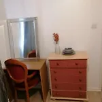 London Vauxall Room
