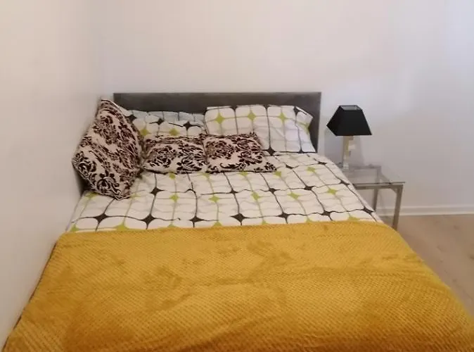 London Vauxall Room